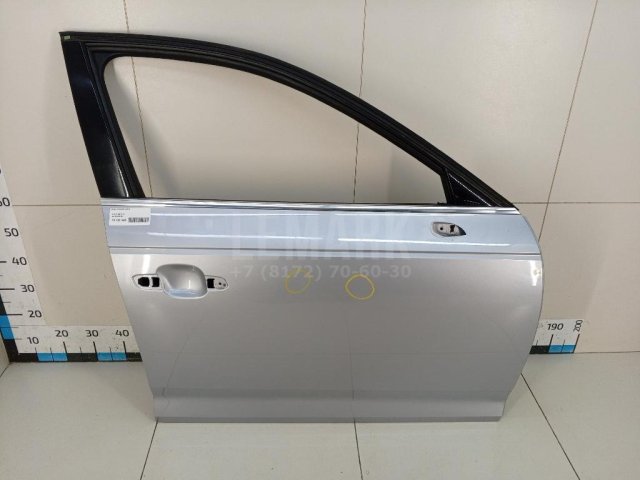 Дверь передняя правая