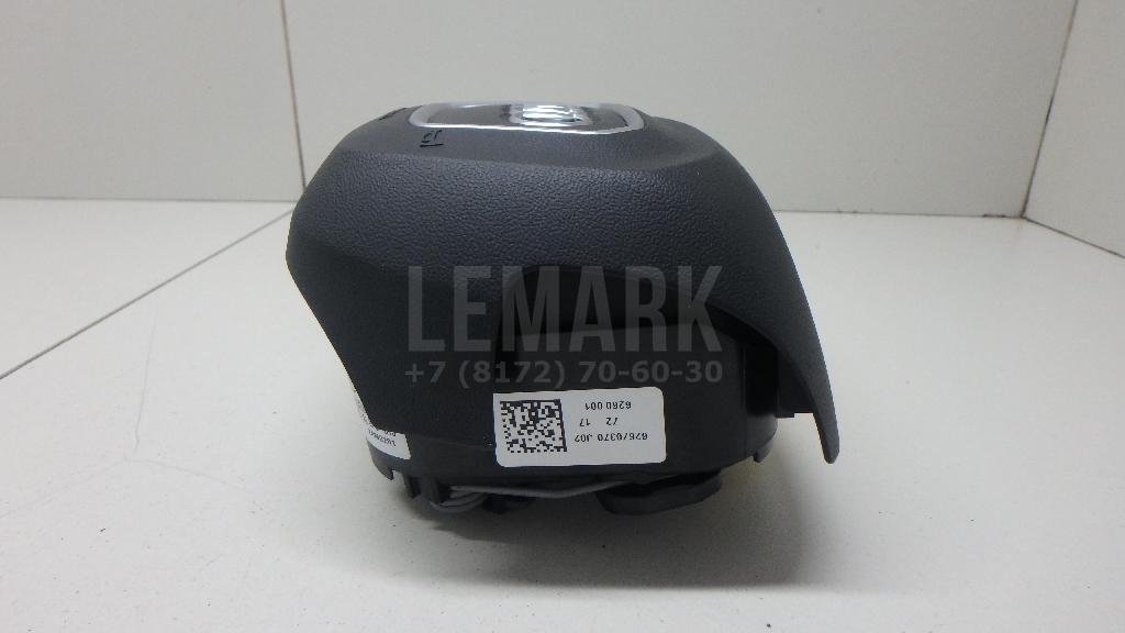 Подушка безопасности в рулевое колесо