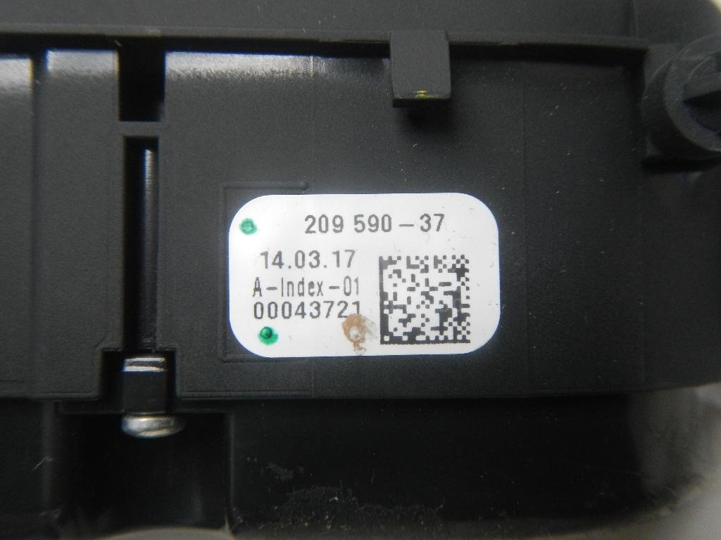 Блок управления климатической установкой