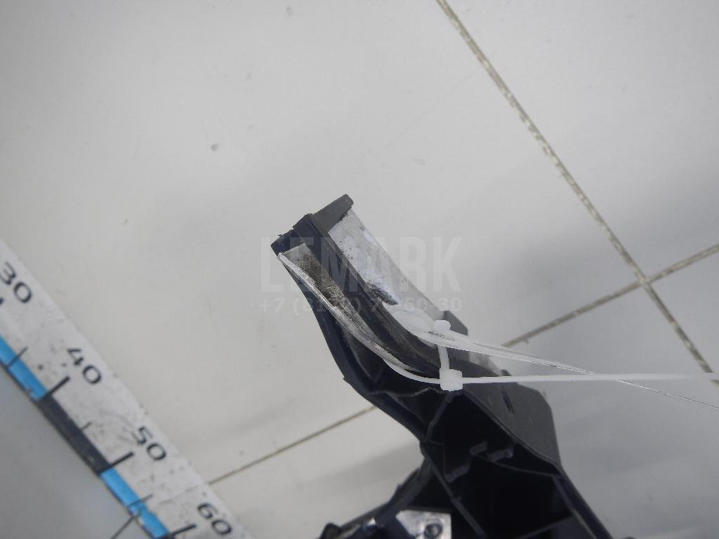 Панель передняя