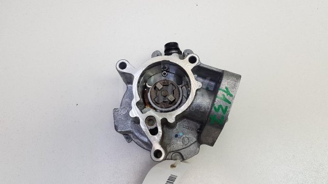 Насос вакуумный