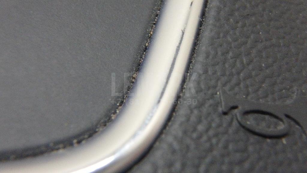 Подушка безопасности в рулевое колесо