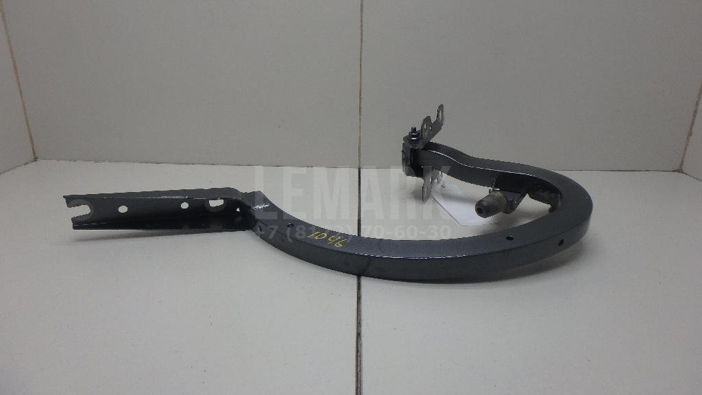 Петля крышки багажника