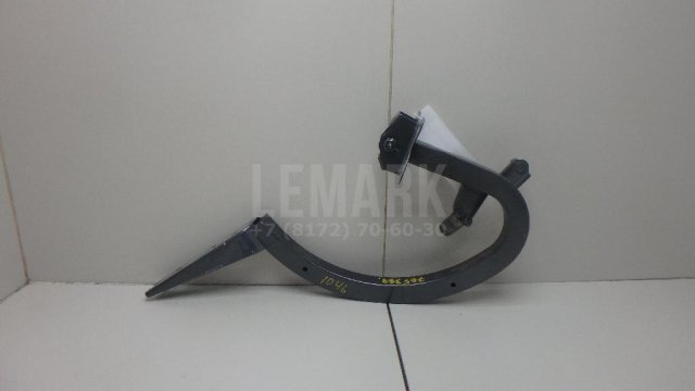 Петля крышки багажника