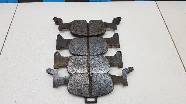 Колодки тормозные передние к-кт