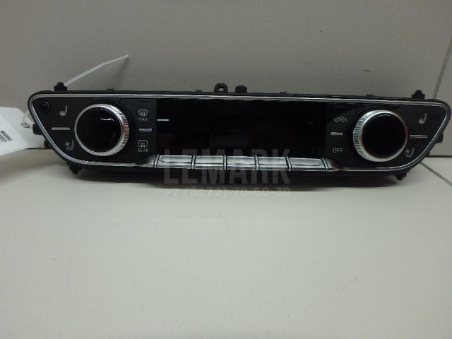 Блок управления климатической установкой