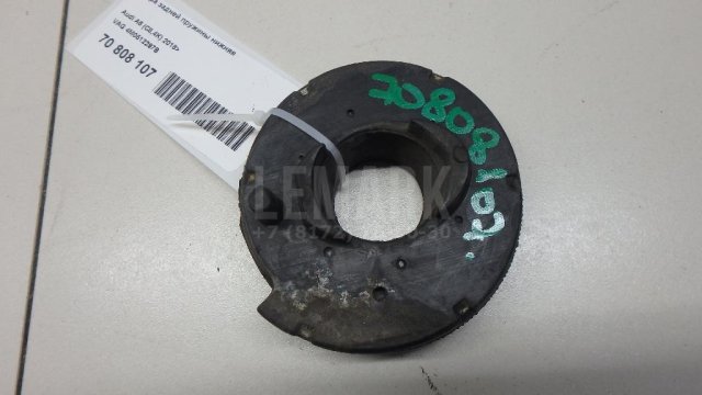 Опора задней пружины нижняя