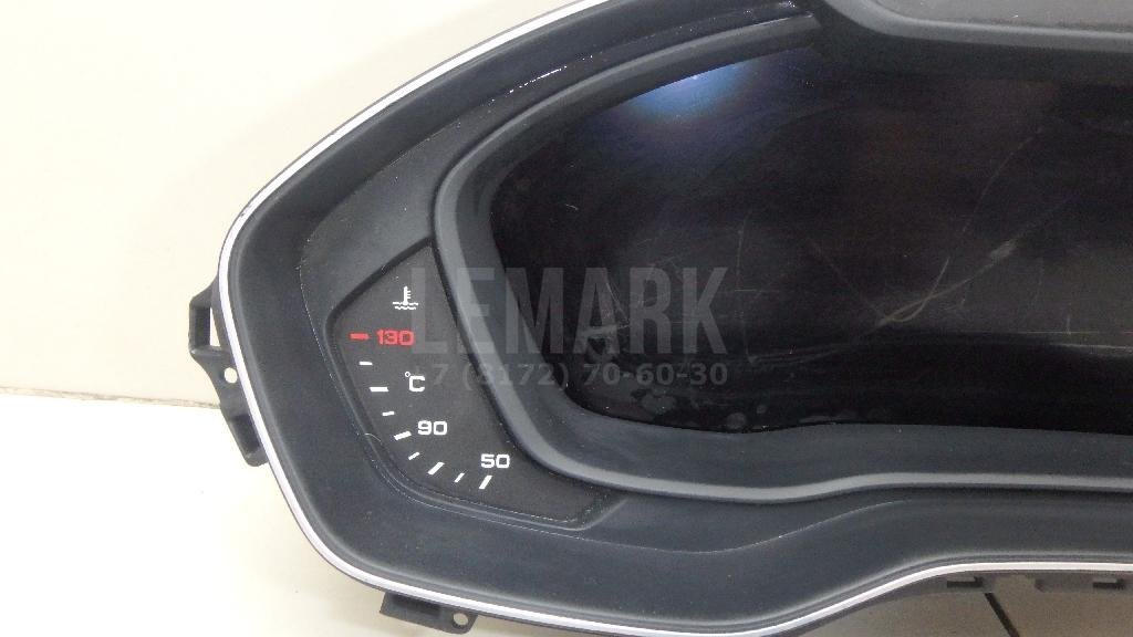 Панель приборов