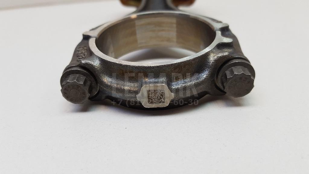 Поршень с шатуном