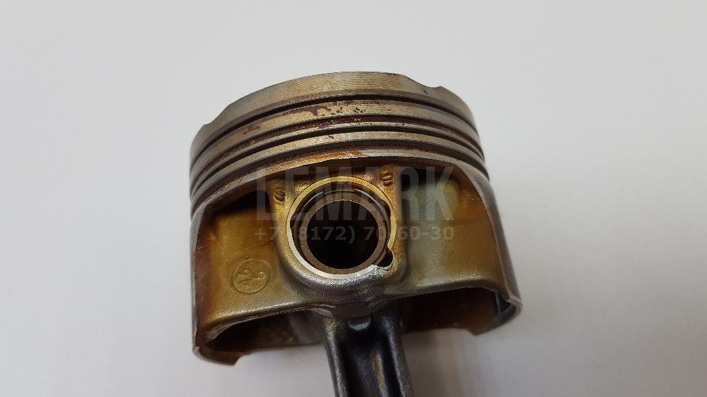 Поршень с шатуном