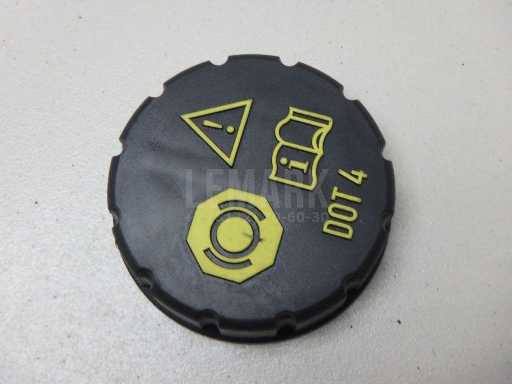 Крышка бачка тормозной жидкости