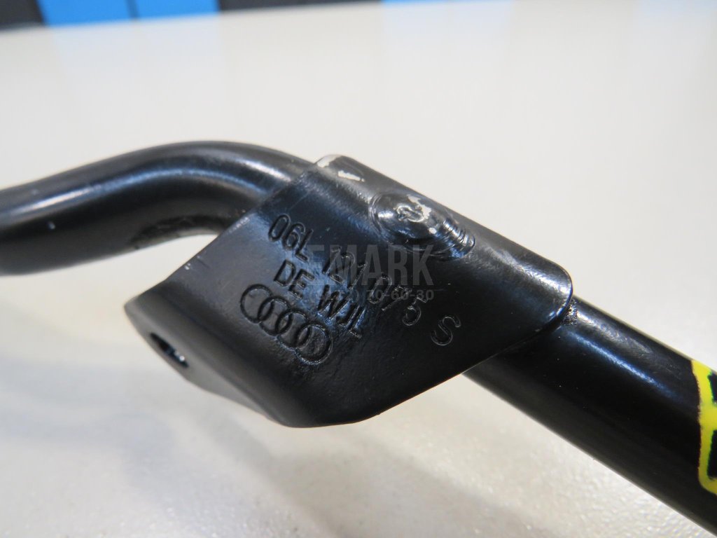 Трубка системы охлаждения