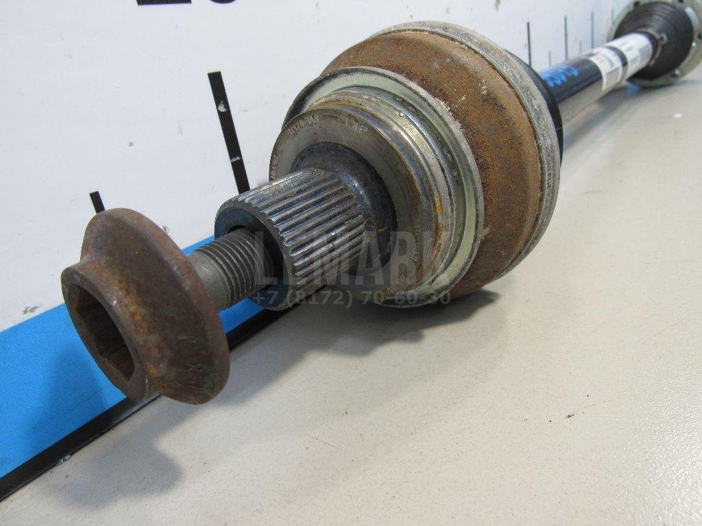 Полуось задняя