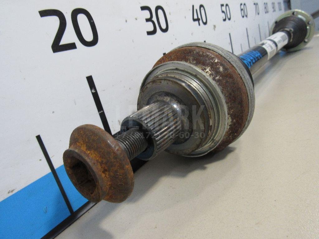 Полуось задняя