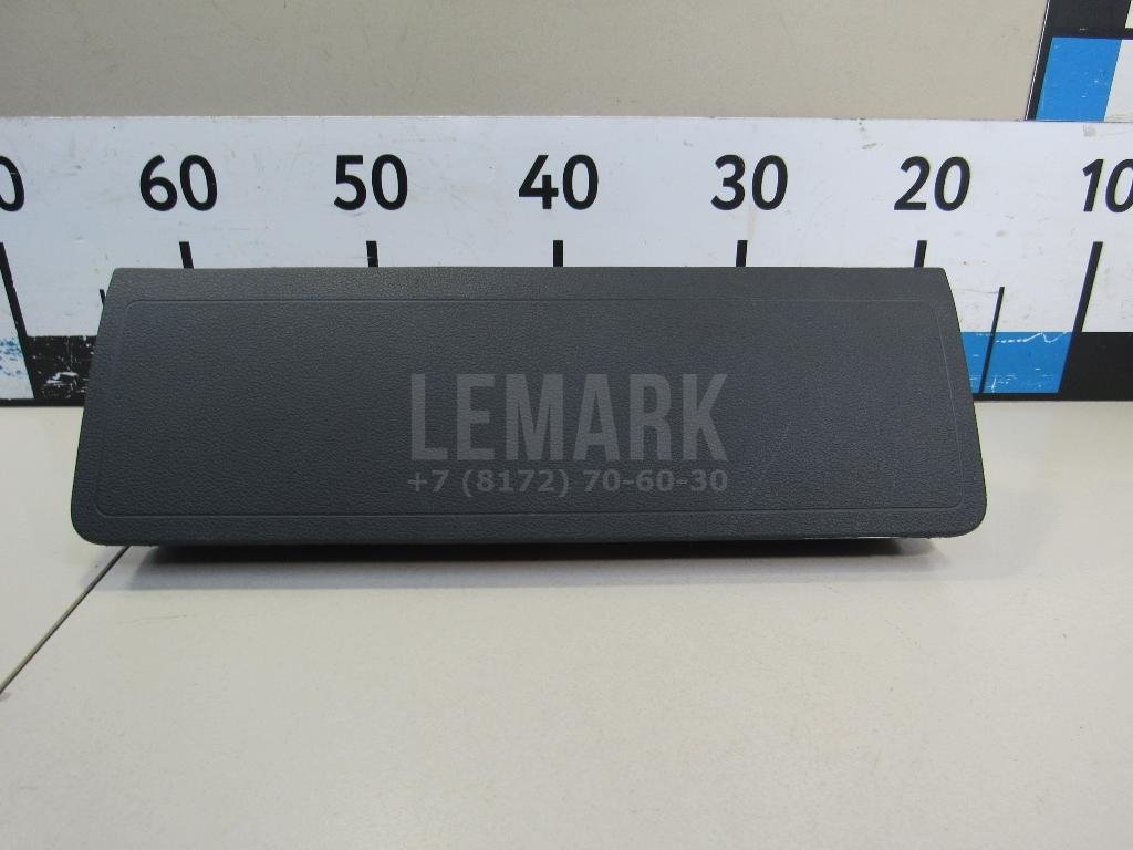 Подушка безопасности нижняя (для колен)