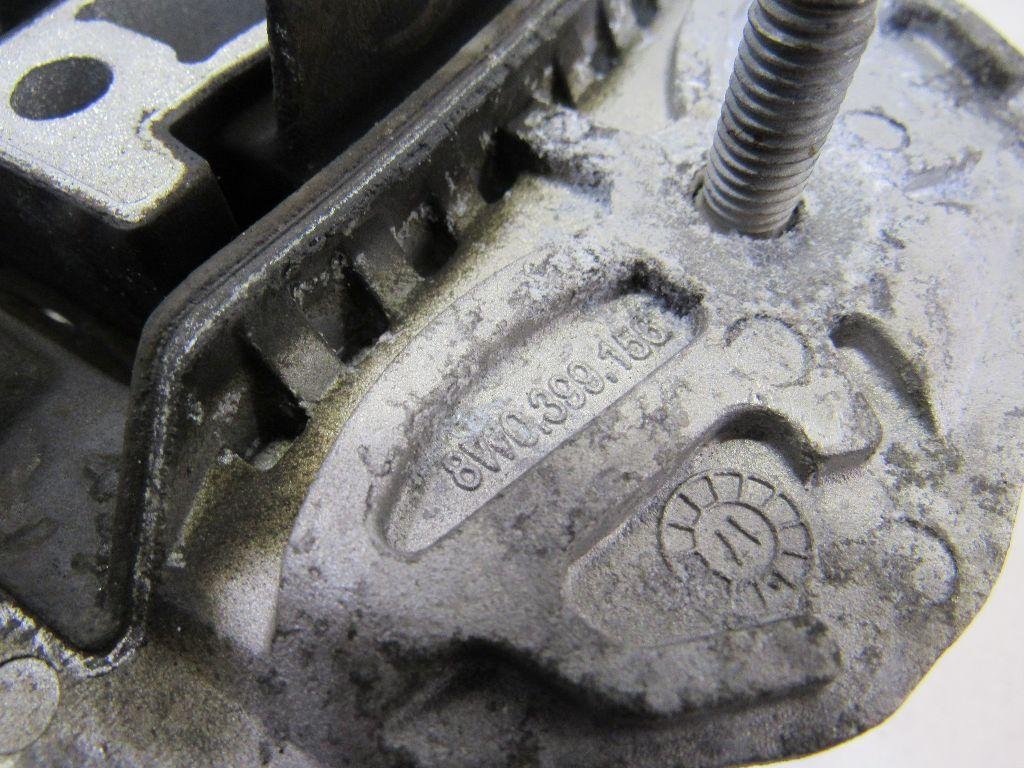 Опора КПП для  Audi A4 [B9] 2015