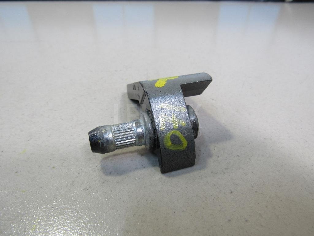 Петля двери для  Audi A4 [B9] 2015