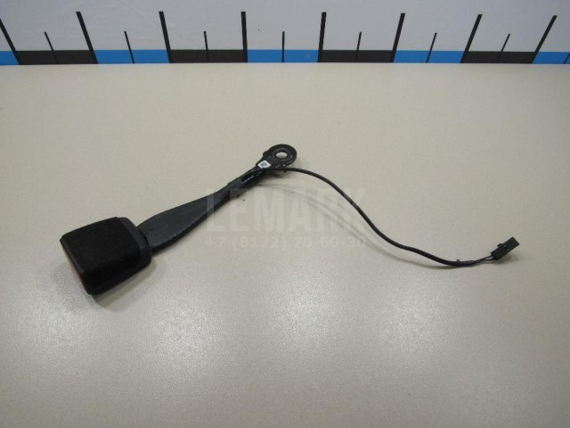 Ответная часть ремня безопасности