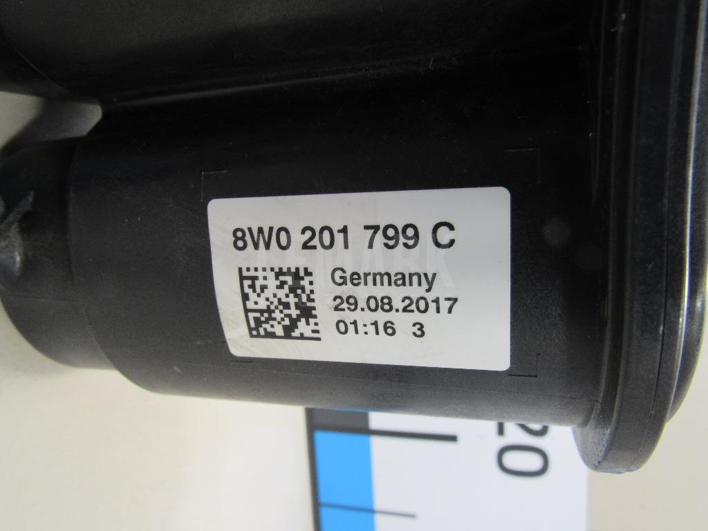 Абсорбер (фильтр угольный) для  Audi A3 [8P1] 2003-2013