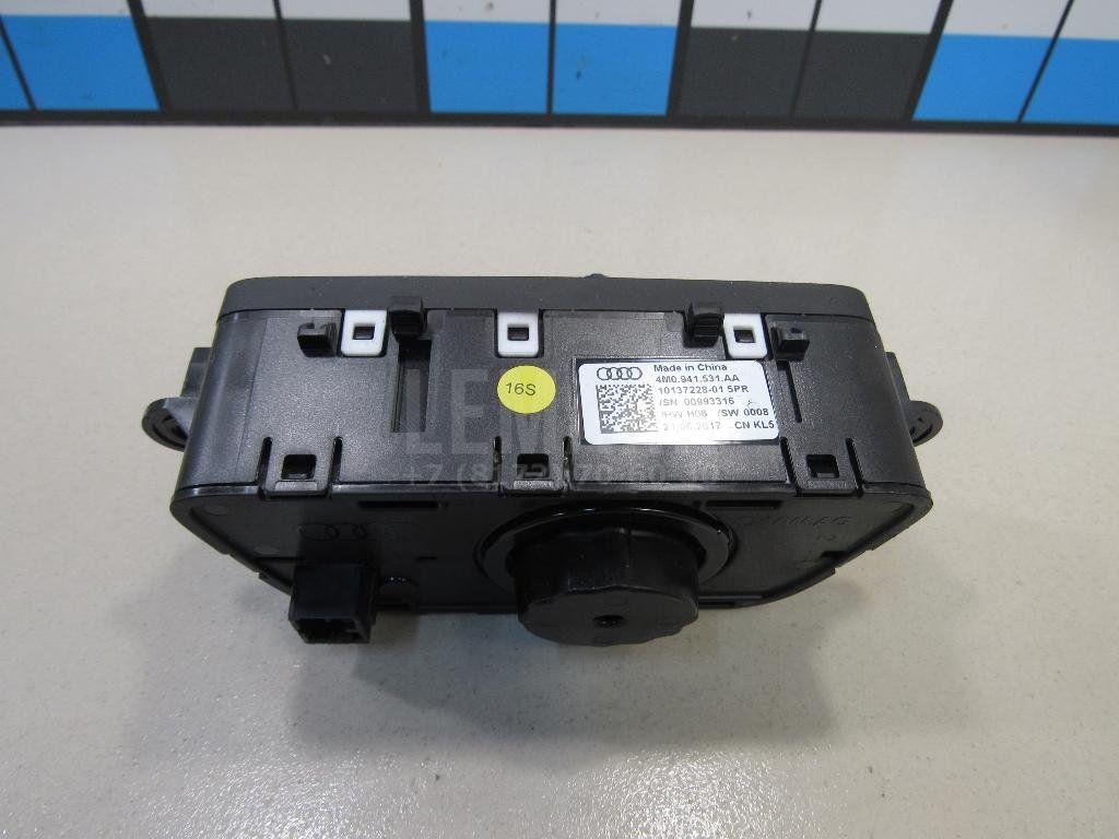 Переключатель света фар