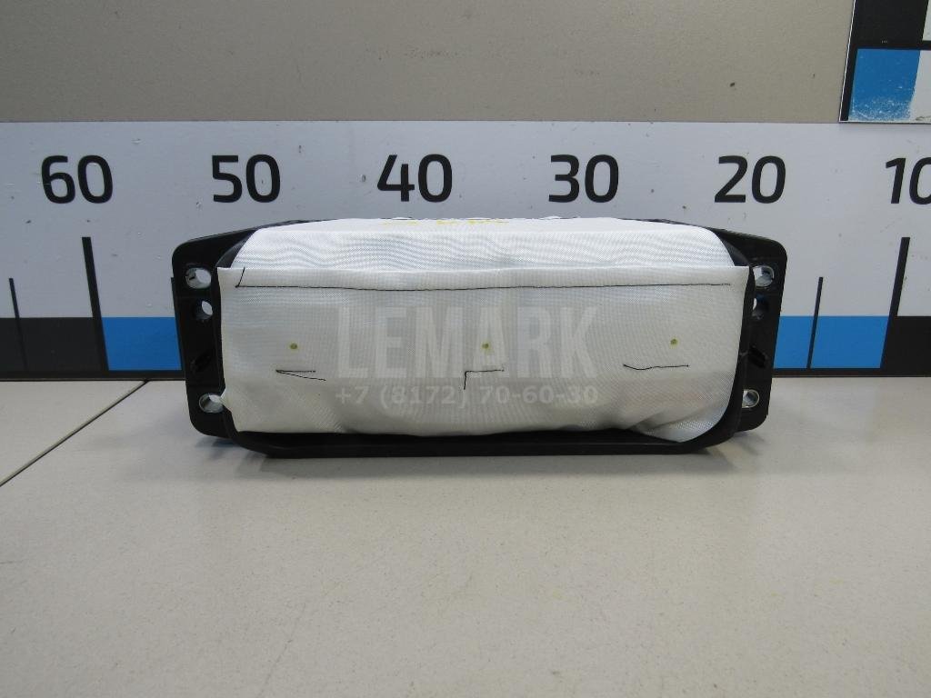 Подушка безопасности пассажирская (в торпедо)