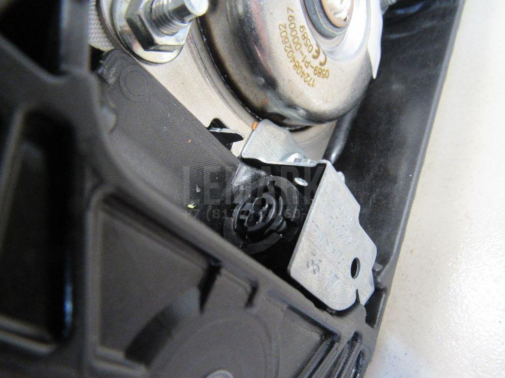 Подушка безопасности пассажирская (в торпедо)