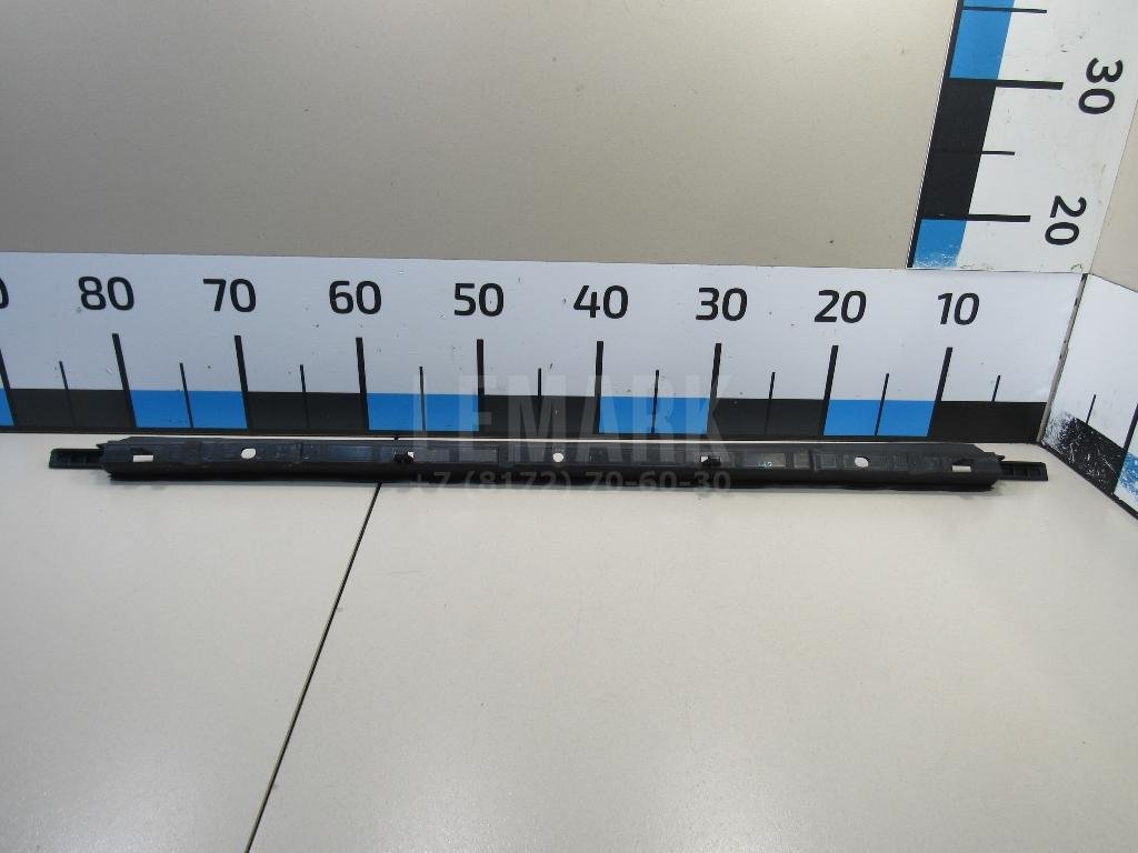 Воздуховод радиатора нижний