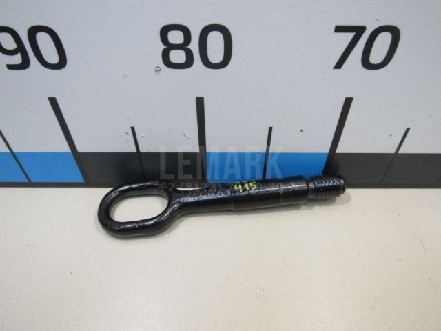 Крюк буксировочный