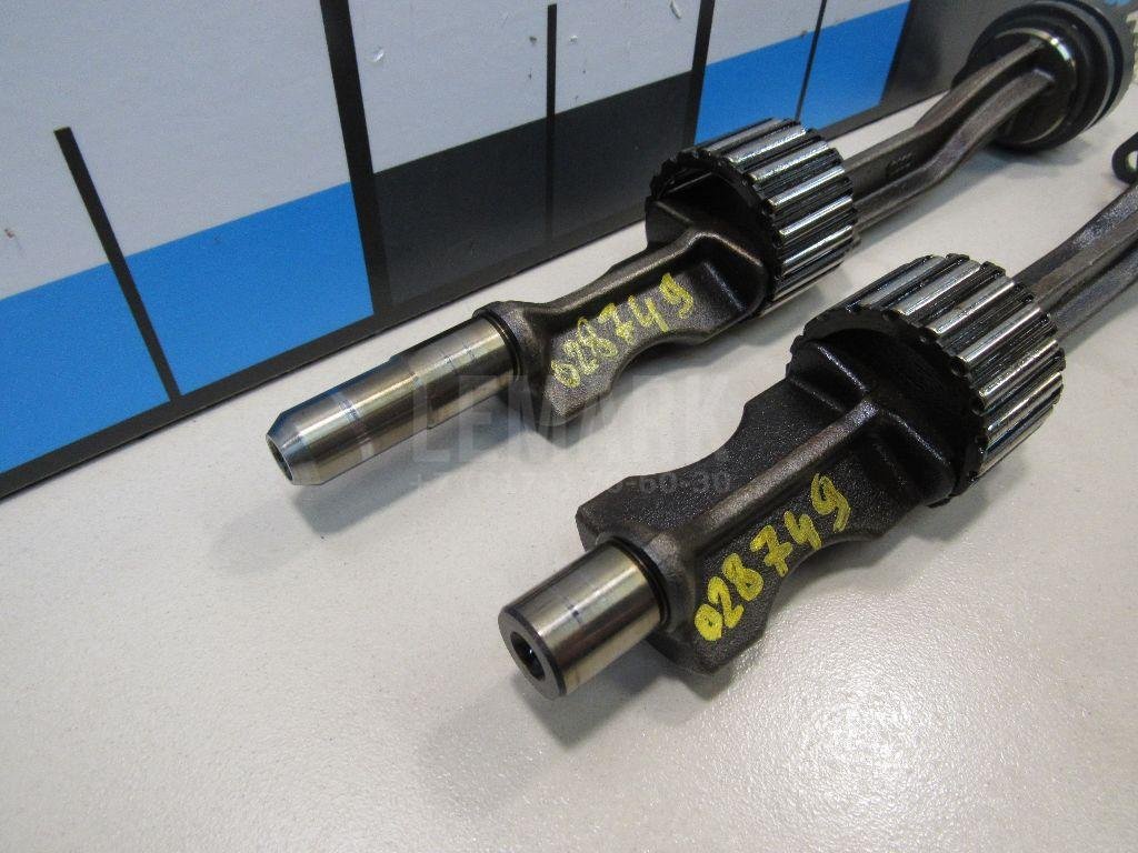 Вал балансирный