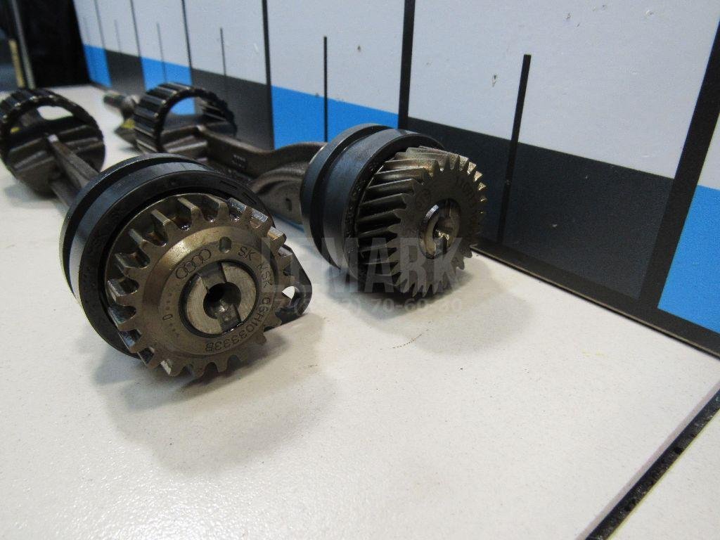 Вал балансирный