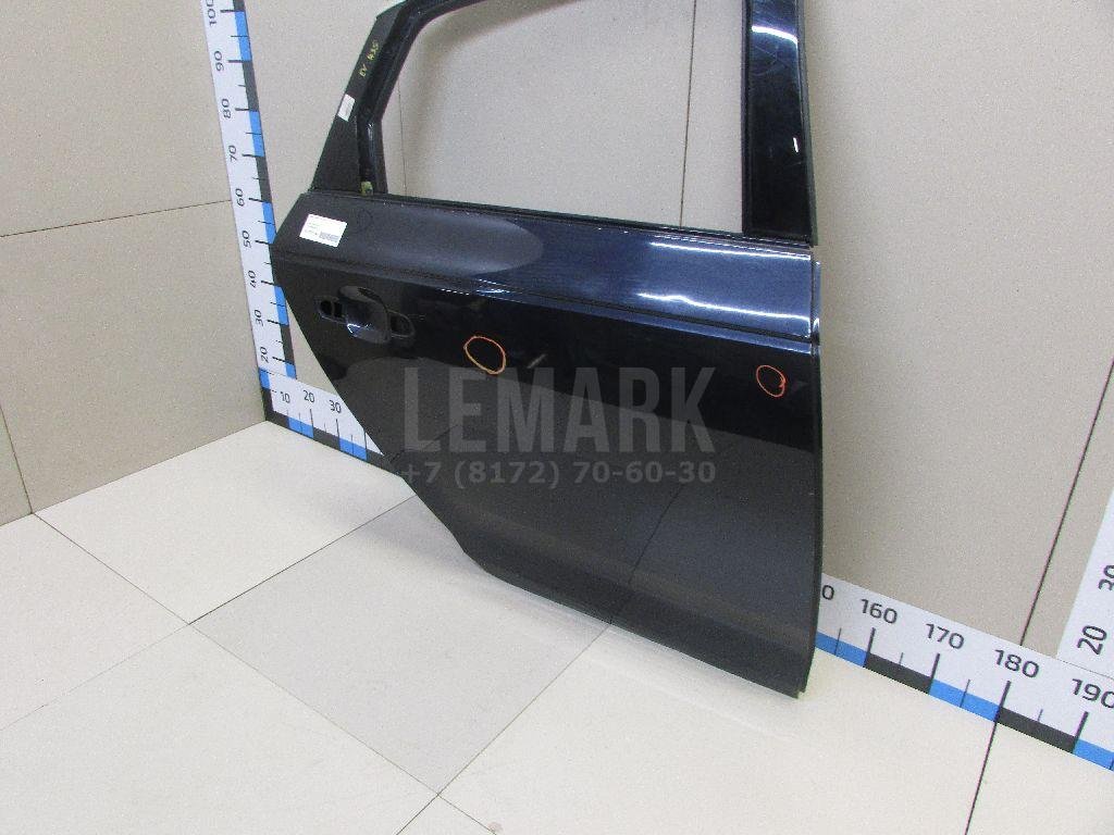Дверь задняя правая