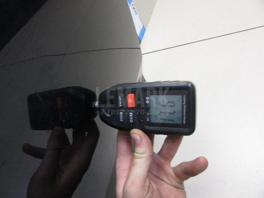 Дверь задняя правая