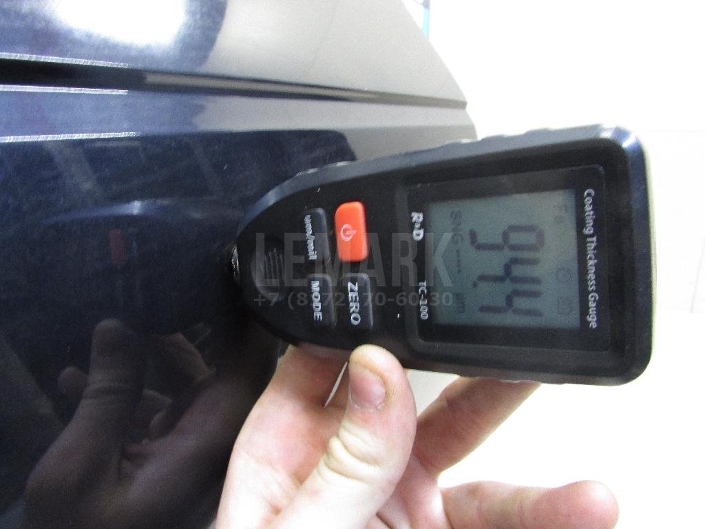 Дверь задняя правая