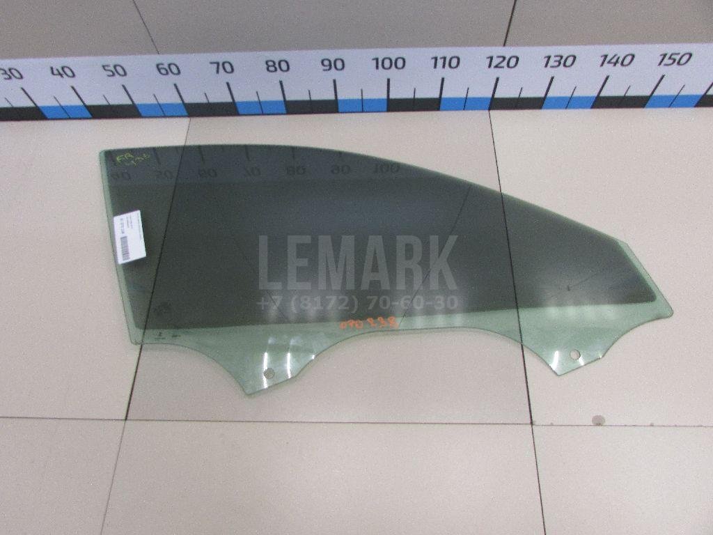 Стекло двери передней правой