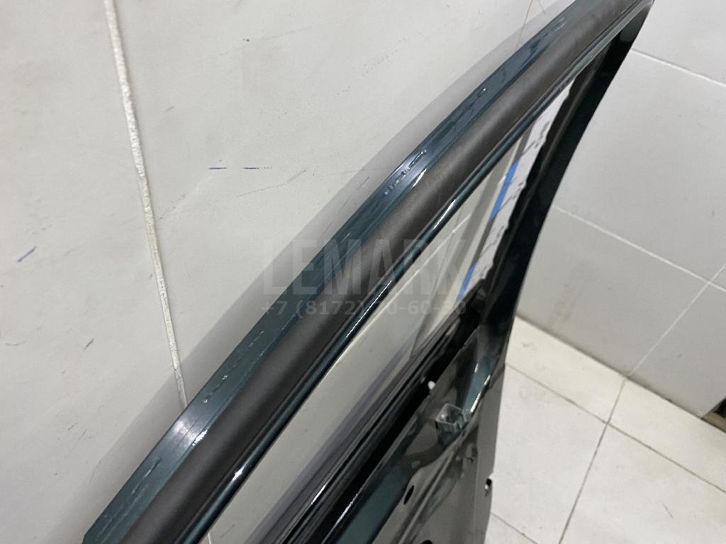 Дверь передняя правая