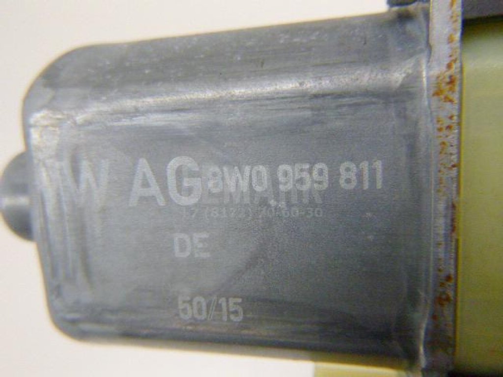 Моторчик стеклоподъемника