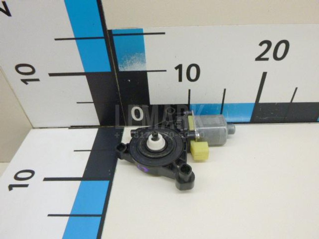 Моторчик стеклоподъемника