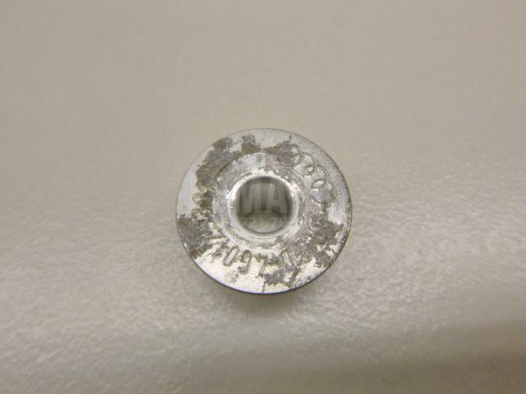 Втулка (кузов внутри)