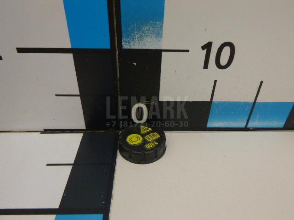 Крышка бачка тормозной жидкости