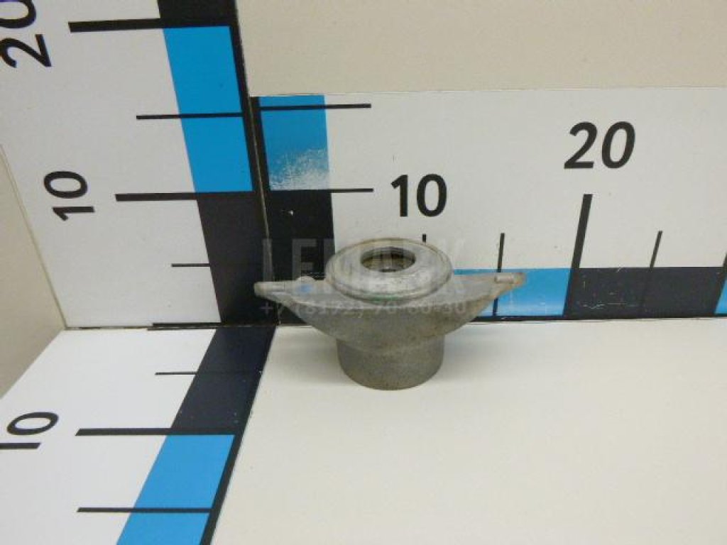 Опора заднего амортизатора