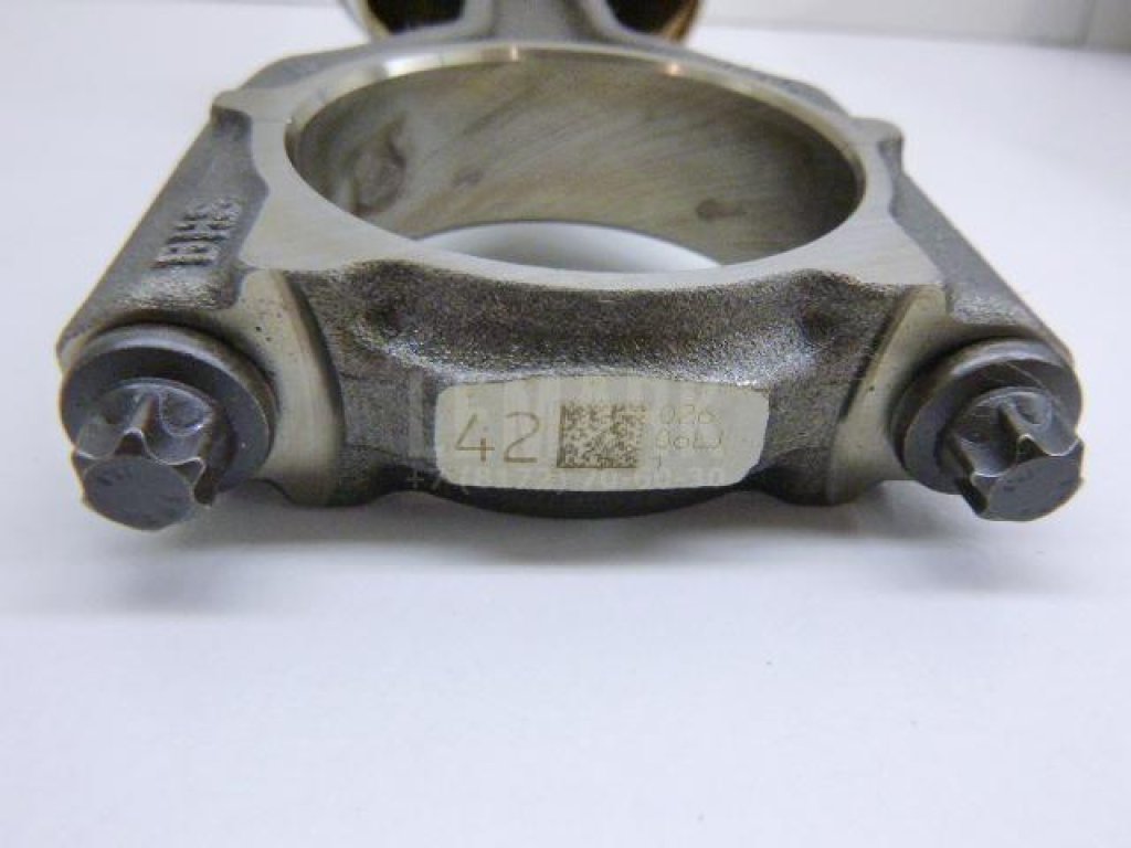 Поршень с шатуном для  Audi A4 [B8] 2007-2015