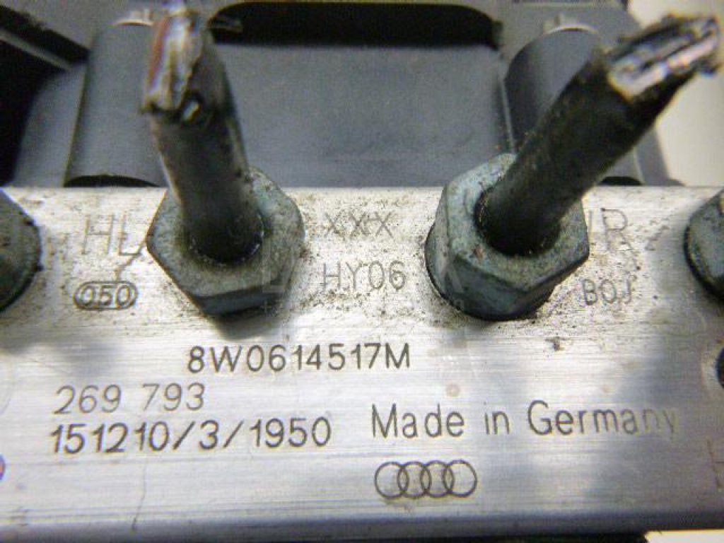 Блок ABS (насос) для  Audi A3 [8PA] Sportback 2004-2013