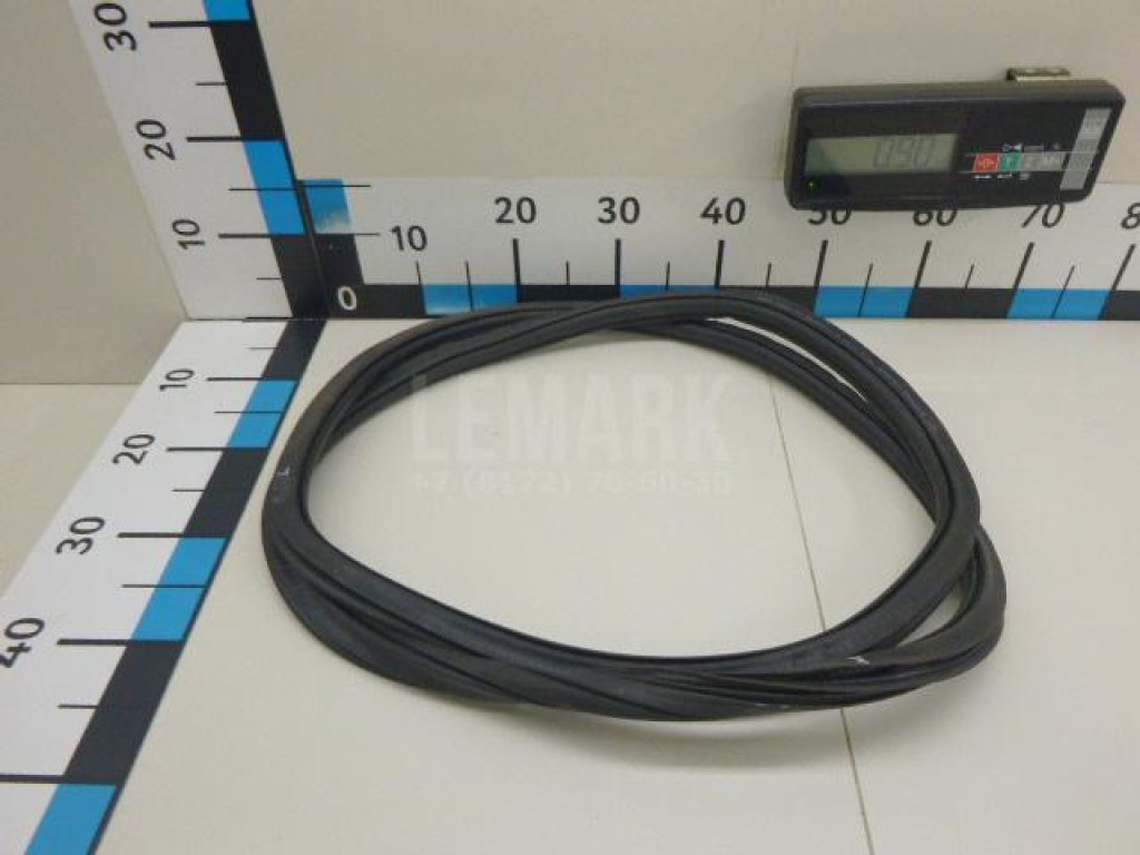 Уплотнитель двери для  Audi A4 [B8] Allroad 2009-2015