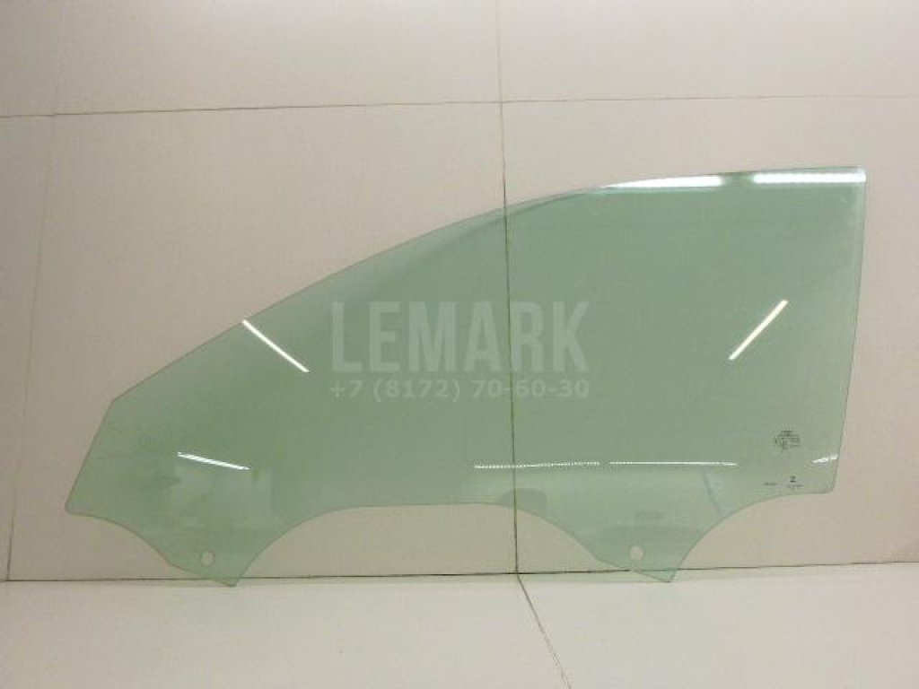 Стекло двери передней левой