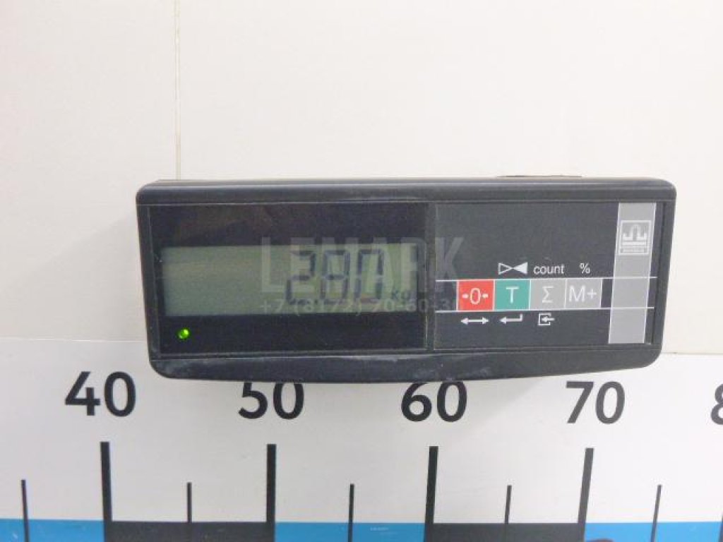 Обшивка двери задней левой