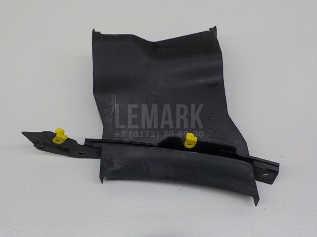 Воздуховод бампера правый