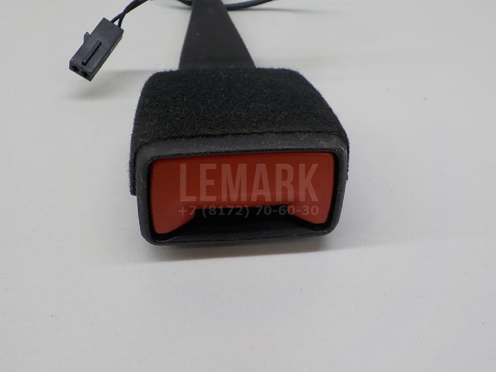 Ответная часть ремня безопасности