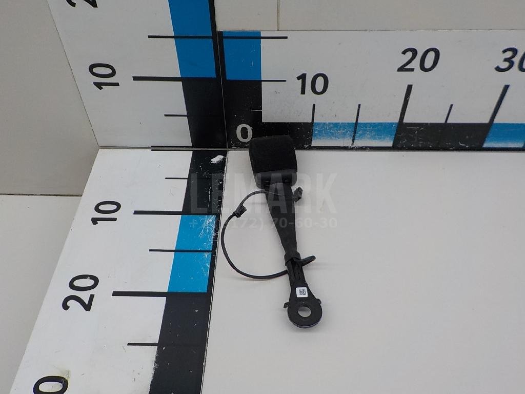 Ответная часть ремня безопасности