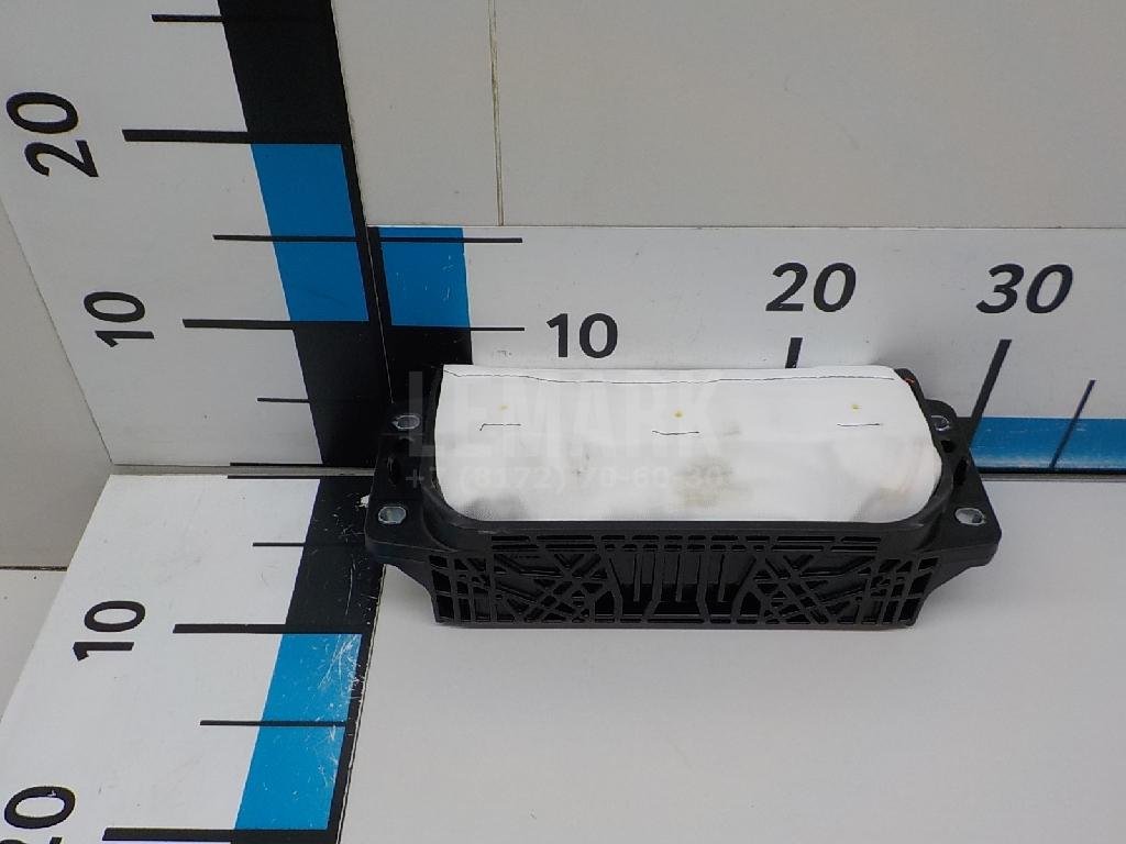 Подушка безопасности пассажирская (в торпедо)