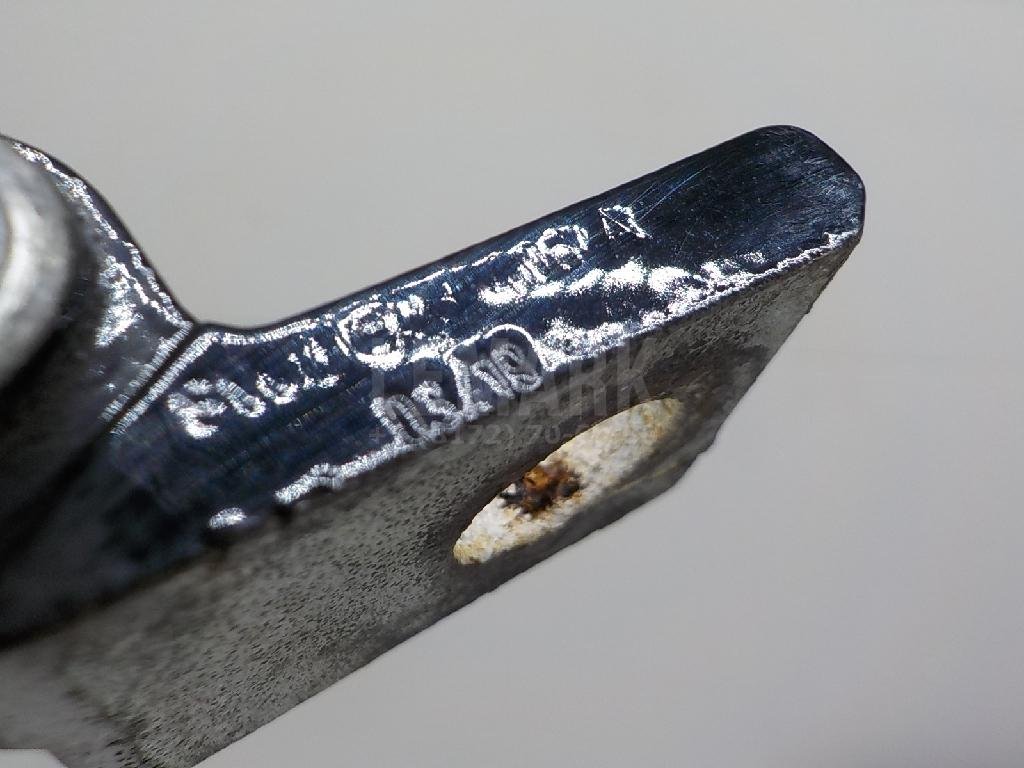 Петля двери задней правой нижняя